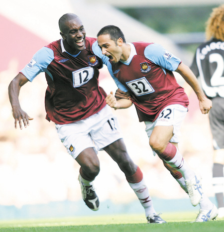 半场：町田泽维亚2-0神户胜利船，相马勇纪破门，藤尾翔太建功