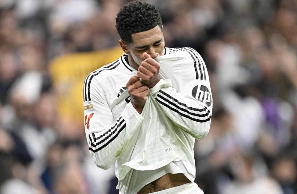 阿德耶米声明：一时轻率购买盲盒买到了武器，对此感到很抱歉（阿德耶米致歉：冲动购盲盒意外抽到武器）