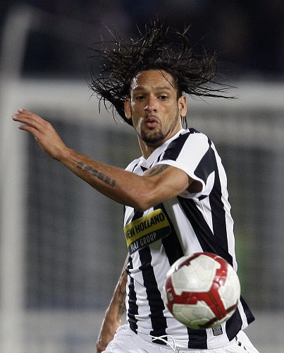 CBA季后赛前瞻：辽宁男篮力争三连冠,