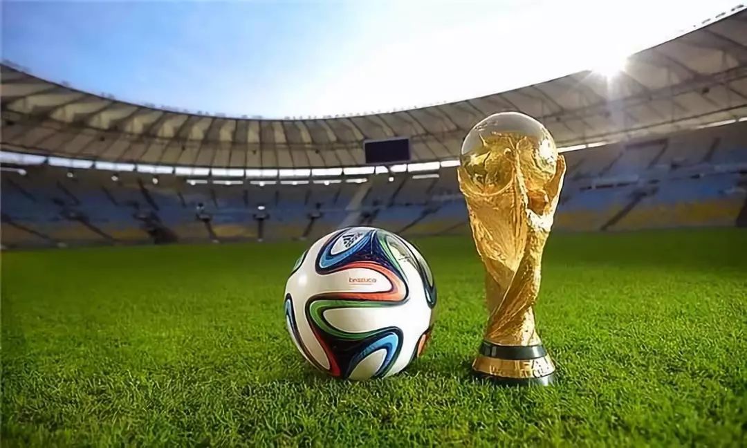 足球职业化发展趋势