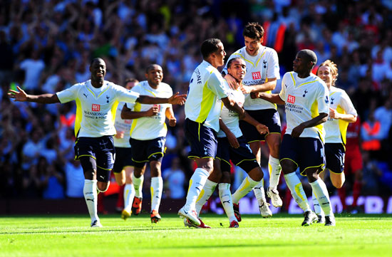 英超积分榜：枪手曼城维拉排名前三，水晶宫获胜升至第四，