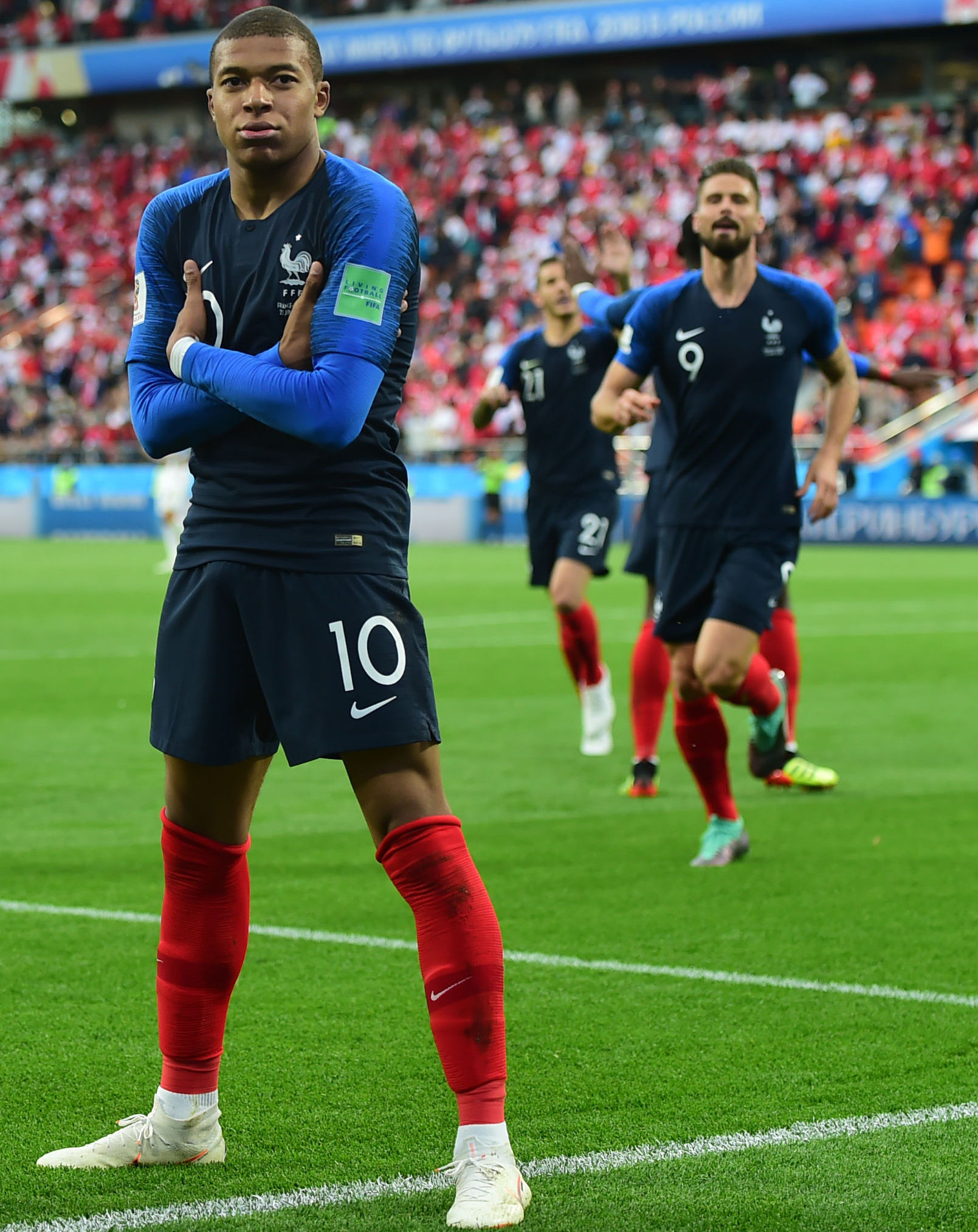 瓜迪奥拉谈队中另一名前锋马尔穆什