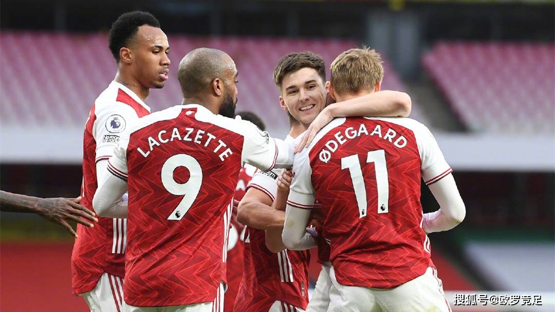 从乒坛大魔王到家庭主妇，张怡宁一身名牌买菜，结婚后被宠成宝