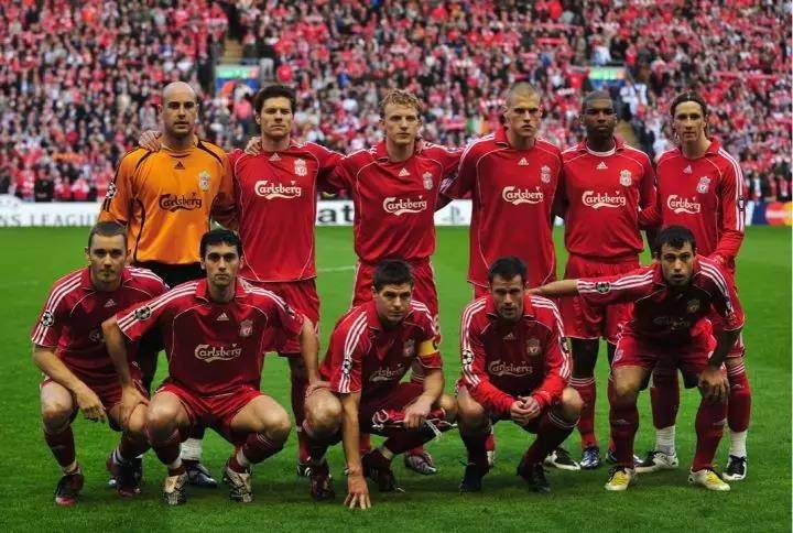 东契奇成为湖人队史第三位连续两场拿35分+10助攻的球员