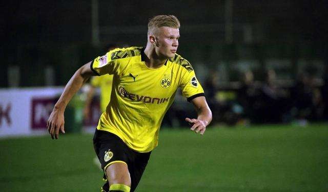 绿帽哥：曼联CEO已将哈维视为接替阿莫林的头号人选（消息称曼联CEO已将哈维列为接替阿莫林的首选）